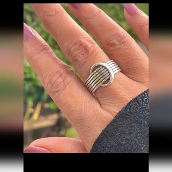 RETRO RING - Picture 3 of 6